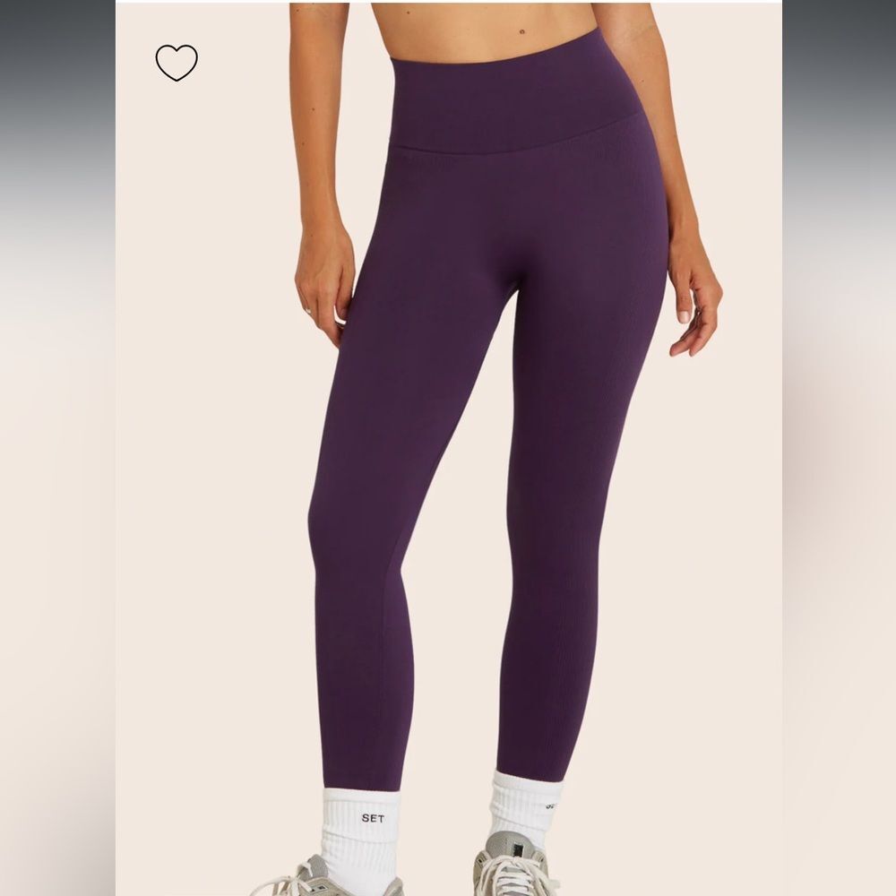 SET Active Sculptflex Leggings. Fig. Size Medium